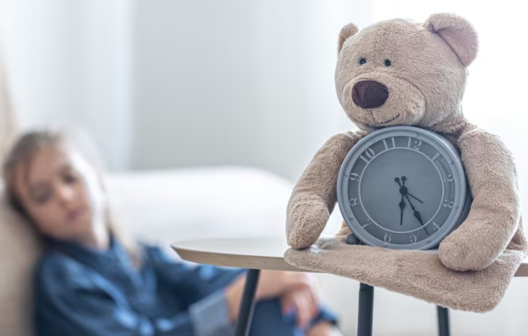 تاب‌آوری و مدیریت زمان: چگونه این دو مهارت به کودکان در مقابله با استرس کمک می‌کنند؟